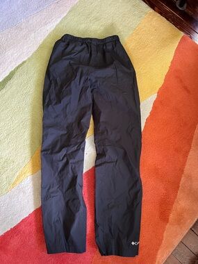 Black Lightweight Windbreaker Pants Columbia kids size large